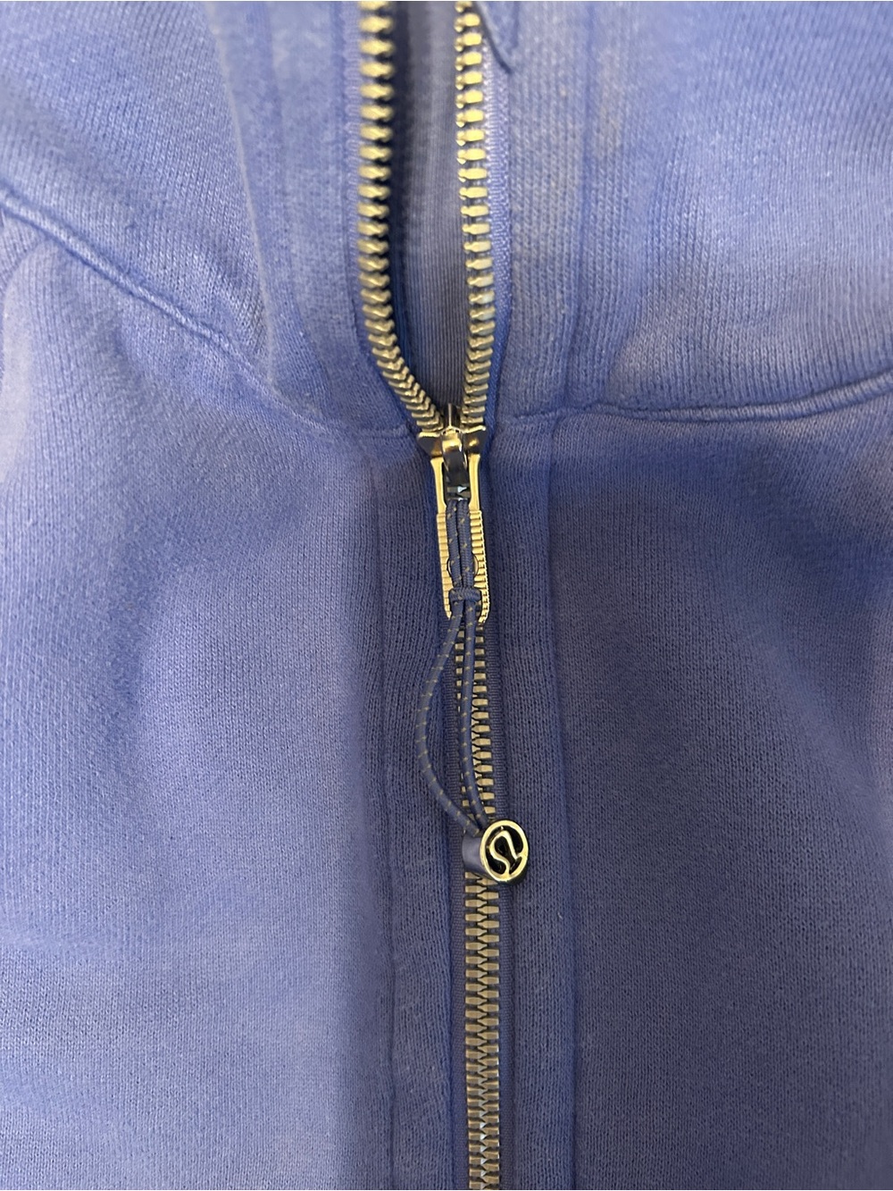 Women’s Lululemon scuba quarterzip hoodie - Picture 3 of 5